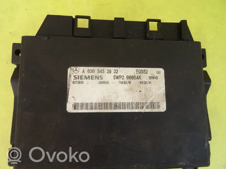 Mercedes-Benz S W220 Module de contrôle de boîte de vitesses ECU A0305452932