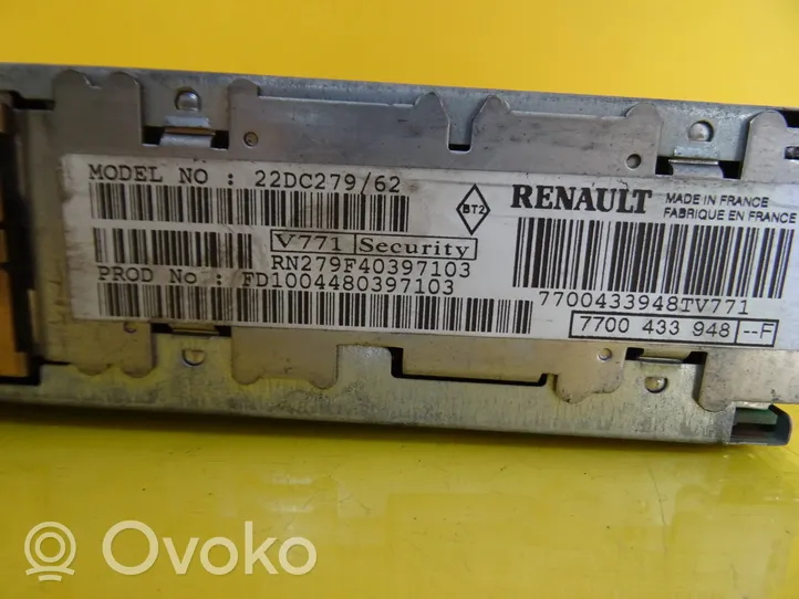 Renault Laguna II Radio/CD/DVD/GPS-pääyksikkö 7700433948