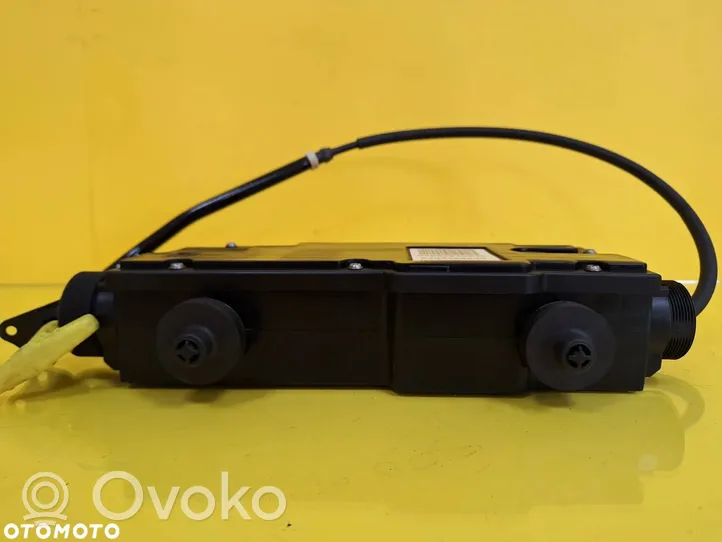 Renault Scenic II -  Grand scenic II Hand brake control module 8200396849