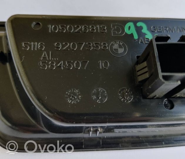 BMW 3 F30 F35 F31 Gniazdo / Złącze USB 9207358