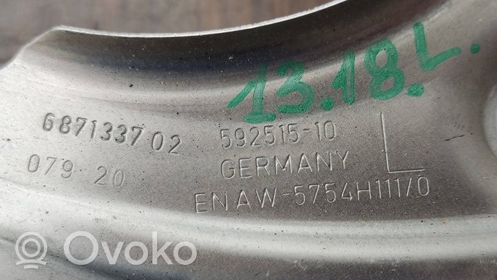 BMW 3 G20 G21 Plaque de protection anti-poussière du disque de frein avant 6871337