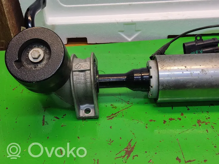 BMW 6 G32 Gran Turismo Aizmugurējais aktīvais stabilizators 6888533