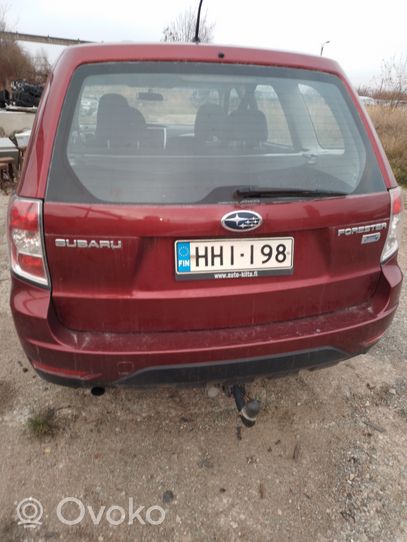 Subaru Forester SH Odpinany hak holowniczy 