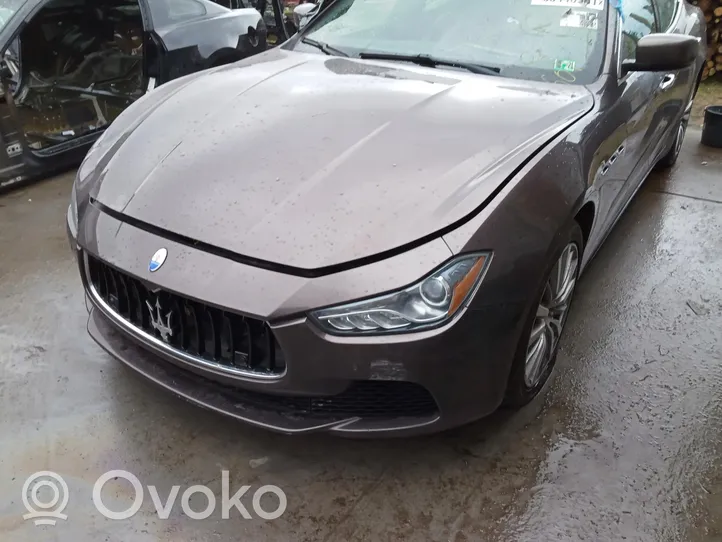 Maserati Ghibli Garniture, panneau de grille d'aération latérale 