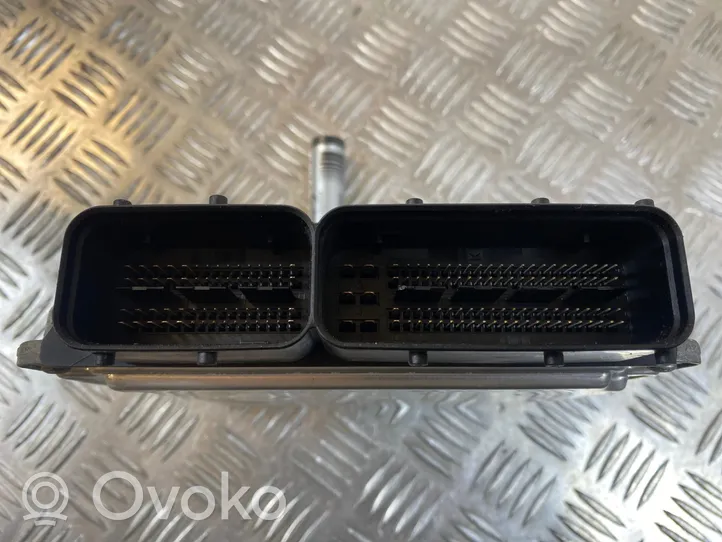 Volkswagen Touareg I Sterownik / Moduł ECU 070906016BC