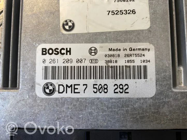 BMW 3 E46 Moottorin ohjainlaite/moduuli 7508292