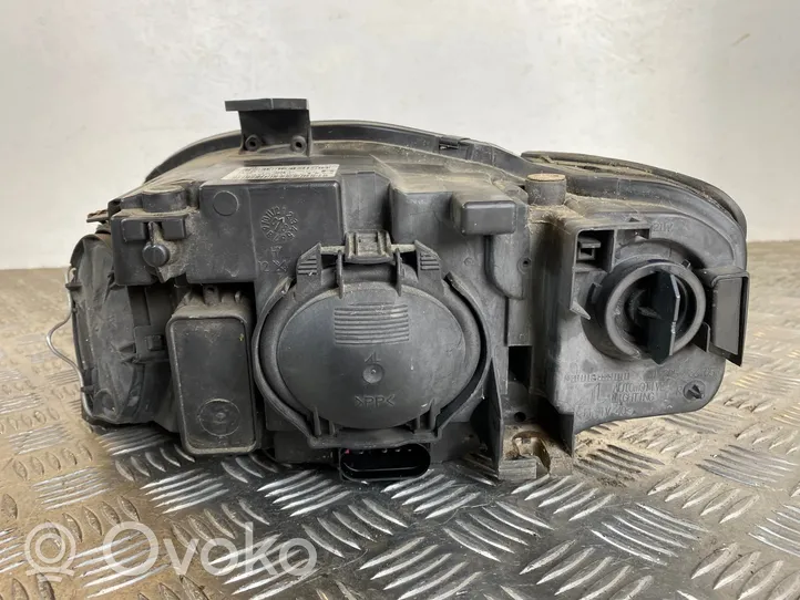 Audi A4 S4 B7 8E 8H Faro/fanale 8E0941004BK