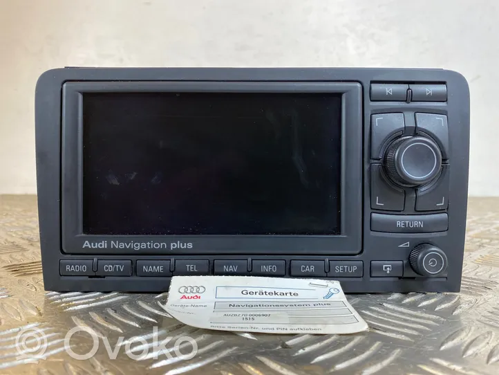 Audi A3 S3 8P Unità principale autoradio/CD/DVD/GPS 8P0035192
