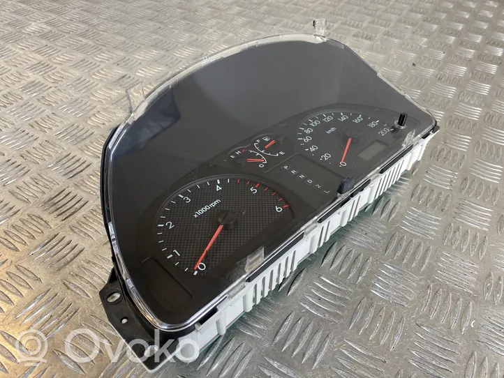 Hyundai Terracan Compteur de vitesse tableau de bord 94003H1310