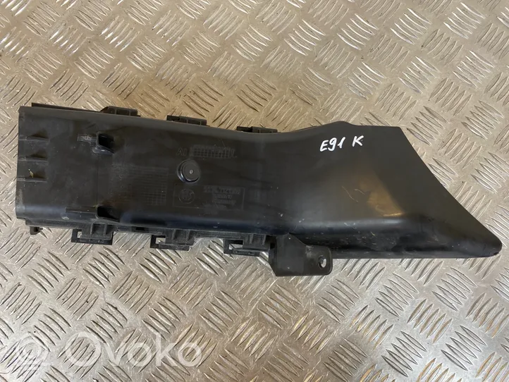 BMW 3 E90 E91 Oro paėmimo kanalo detalė (-ės) 7121569