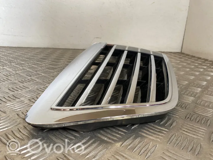 Mercedes-Benz S W221 Grille de calandre avant 2218800283