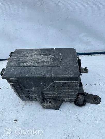 Volkswagen Golf V Couvercle de boîtier de batterie 1K0915336B