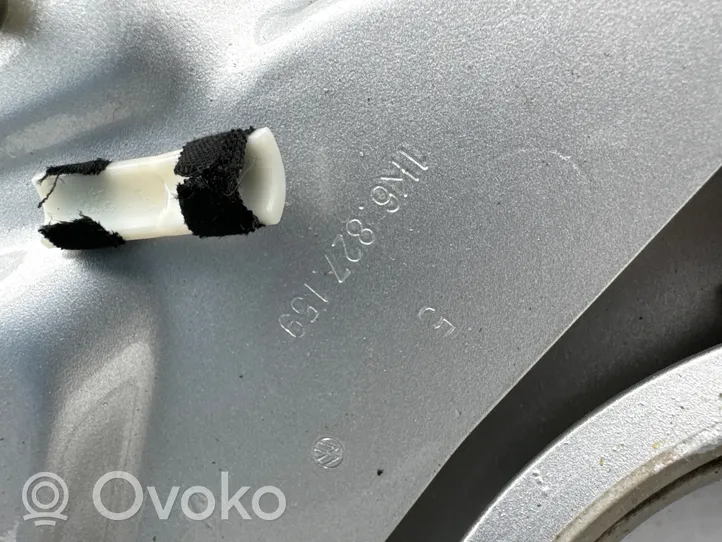 Volkswagen Golf V Tylna klapa bagażnika 1K6827159