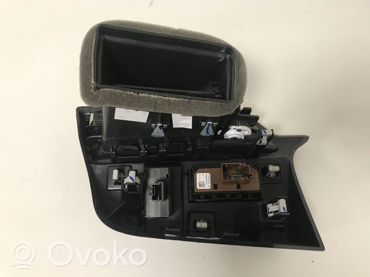 Citroen C4 Grand Picasso Otros del panel de instrumentos 96779765