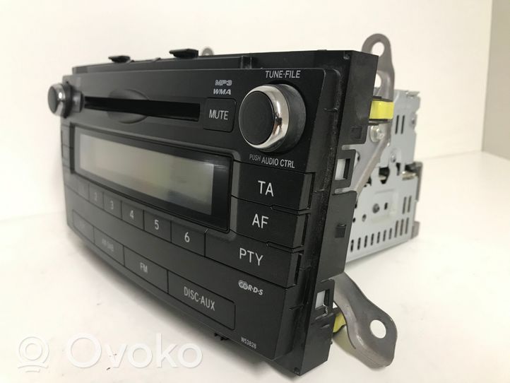 Toyota Avensis T270 Radio/CD/DVD/GPS-pääyksikkö 8612005150