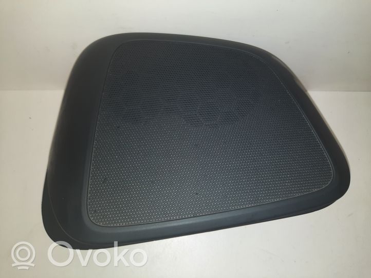 Volvo XC60 Garsiakalbis panelėje 30755852