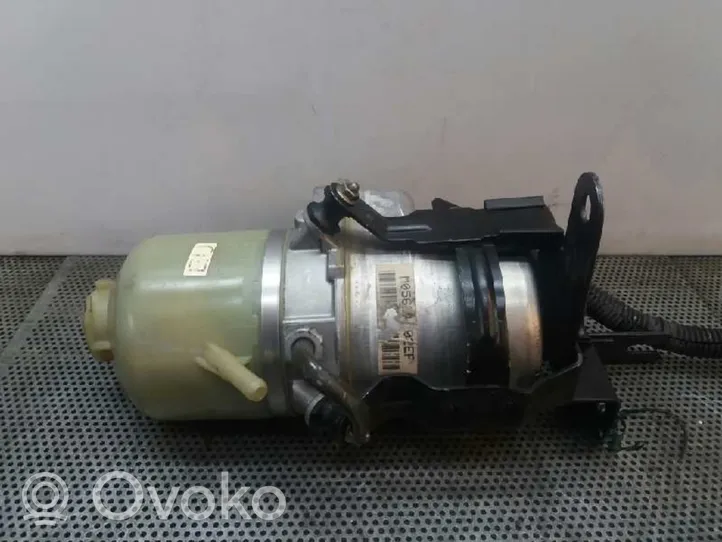 Opel Astra G Pompe de direction assistée M05621102EF