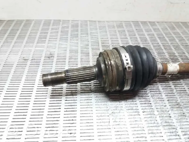 Peugeot 107 Front driveshaft 