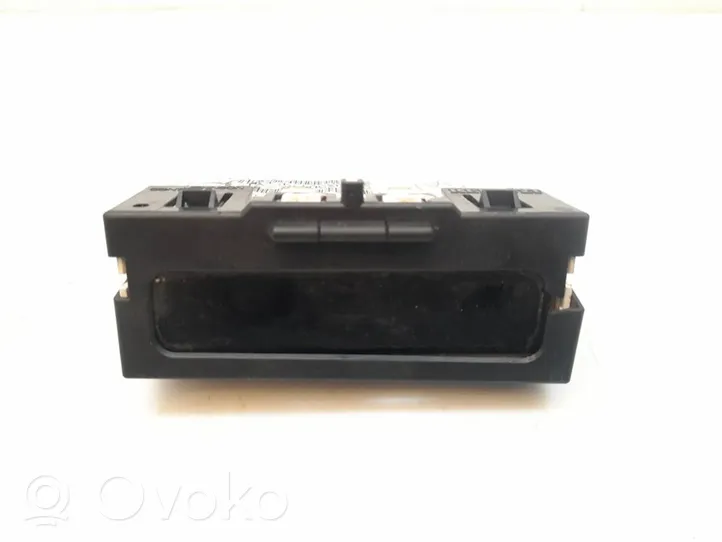 Renault Megane II Monitor / wyświetlacz / ekran 8200350498A