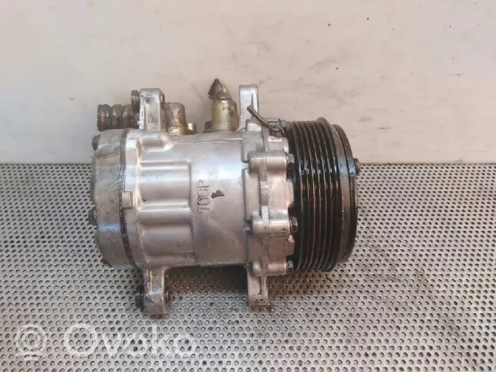 Volkswagen Polo III 6N 6N2 6NF Ilmastointilaitteen kompressorin pumppu (A/C) 7176