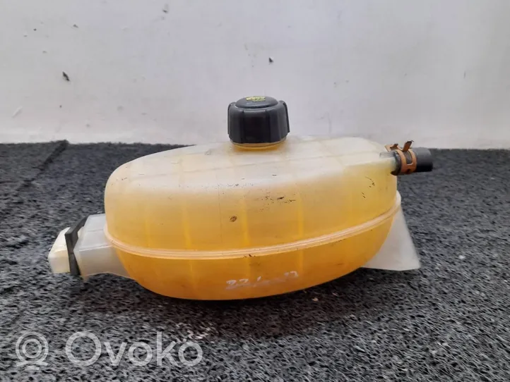 Renault Trafic I Vase d'expansion / réservoir de liquide de refroidissement 7700312900