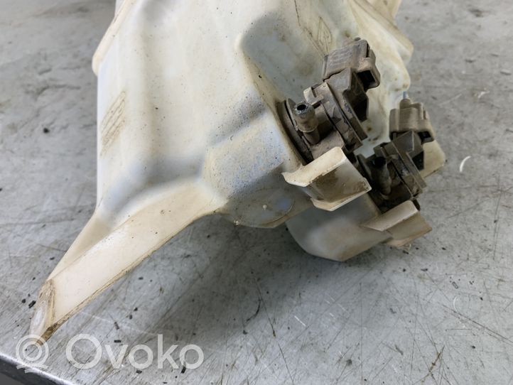 Toyota RAV 4 (XA30) Zbiornik płynu do spryskiwaczy szyby przedniej / czołowej 060851217