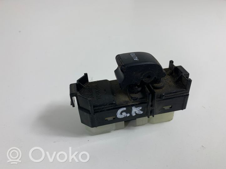 Toyota Land Cruiser (J120) Interruptor del elevalunas eléctrico 8403060020