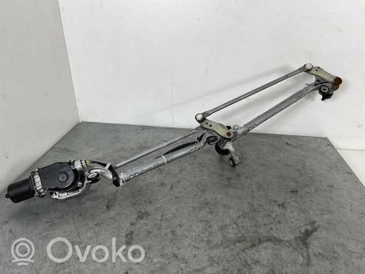 Honda CR-V Front wiper linkage and motor 2Y01C013