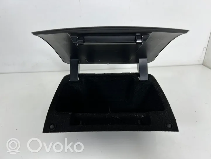 Volkswagen Touareg II Glove box 7P6857922