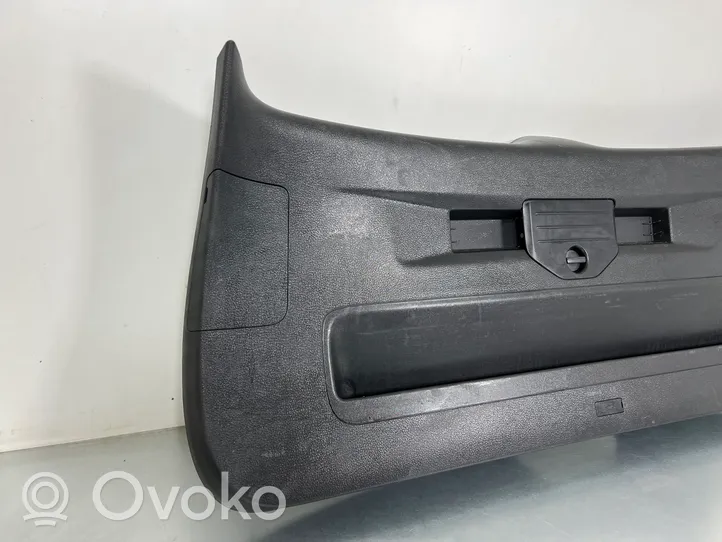 Volkswagen Touareg II Tailgate/boot lid cover trim 7P6863291