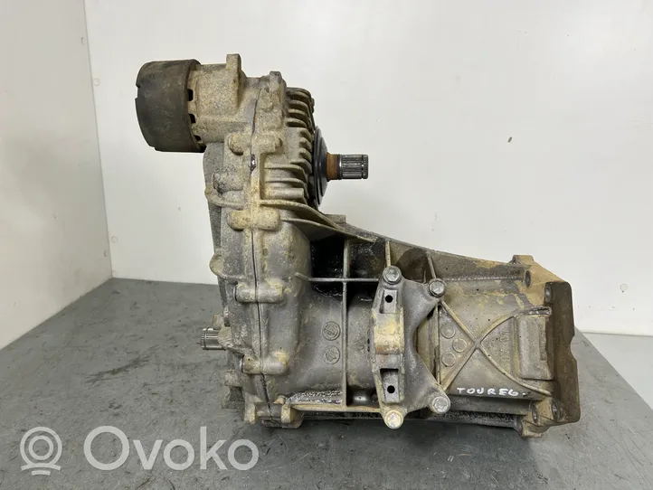 Volkswagen Touareg II Scatola ingranaggi del cambio NMU0567022