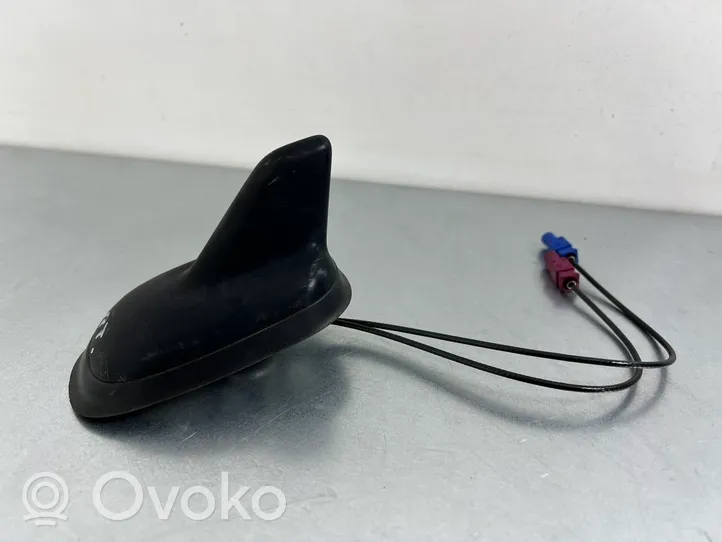 Volkswagen Touareg II Antena (GPS antena) 3C0035507N