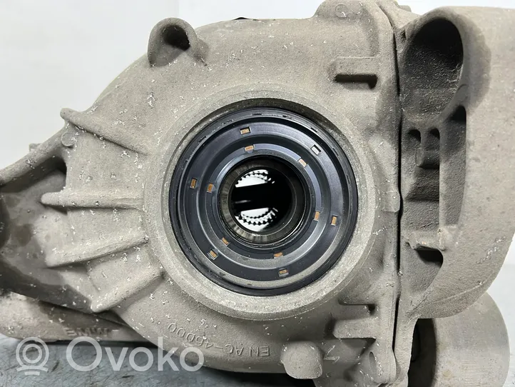 BMW 5 F10 F11 Aizmugurējais reduktors 7630824