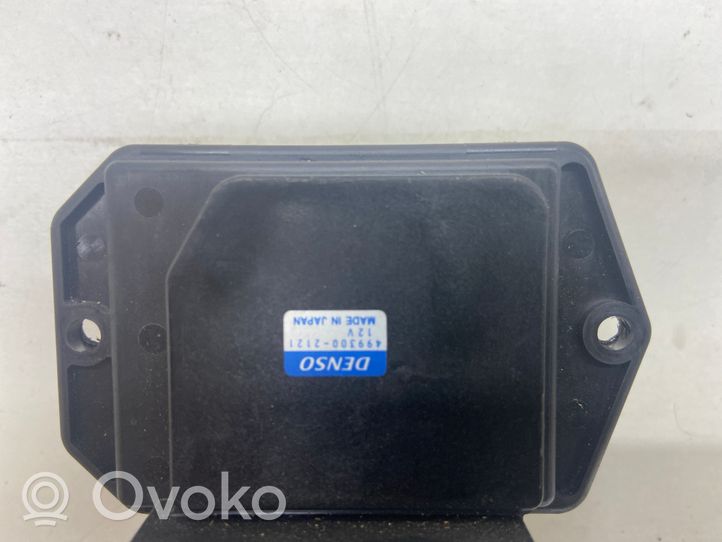 Toyota Land Cruiser (J120) Salono pečiuko ventiliatoriaus rėlė 4993002121