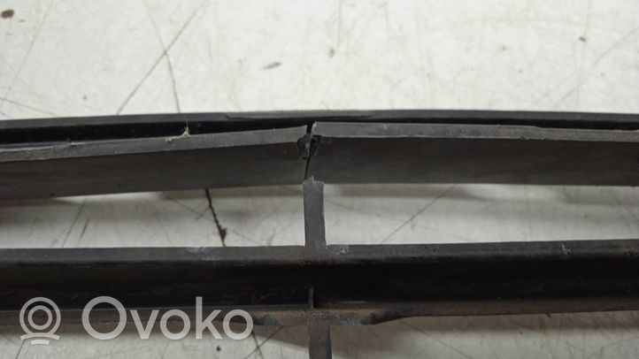 Opel Karl Grille inférieure de pare-chocs avant 95238831