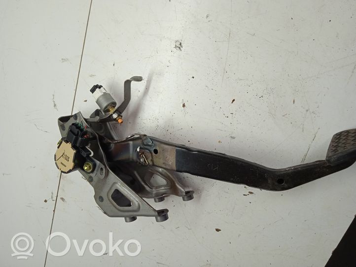 Toyota Prius (XW20) Pedale del freno 8951047010