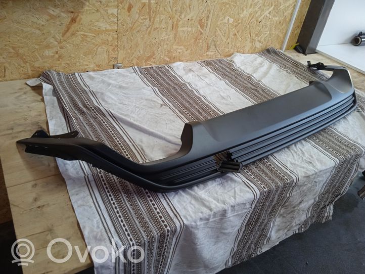 Ford Focus ST Rivestimento della parte inferiore del paraurti posteriore JX7B17D781