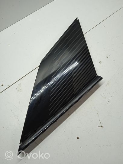 Peugeot 208 Rear side glass trim 98392413980