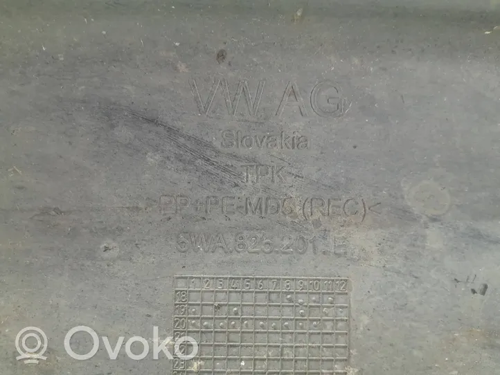 Skoda Octavia Mk4 Protection inférieure latérale 5WA825201E