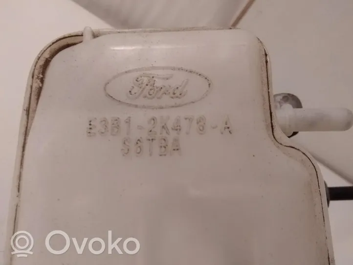 Ford Ka Główny cylinder hamulca E3B12K478A