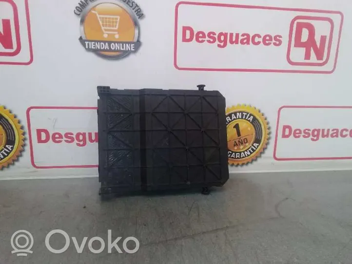 Citroen Berlingo Module de fusibles 9653667580