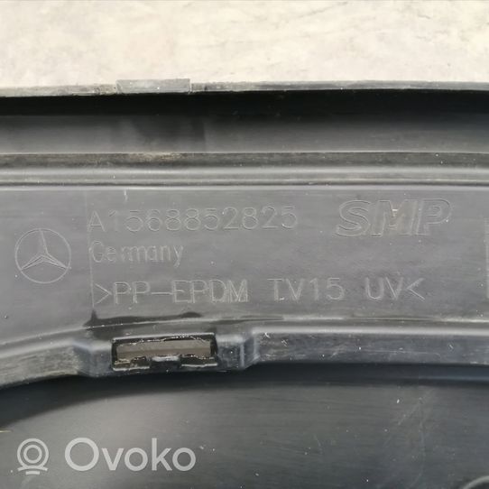 Mercedes-Benz GLA W156 Moulure inférieure de pare-chocs arrière A1568852825