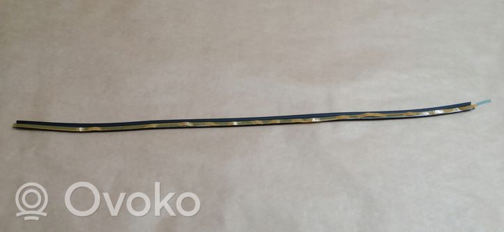 Toyota Land Cruiser (J120) Takaluukun ikkunalasin kumitiiviste 7557360050