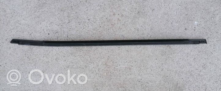 Citroen DS7 Crossback Takaoven lista (muoto) 9815702880