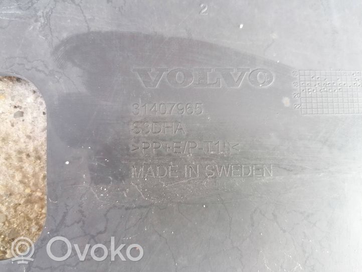 Volvo XC40 Rivestimento della parte inferiore del paraurti posteriore 31407965