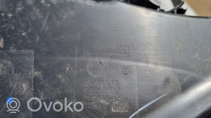 BMW 2 F45 Oro paėmimo kanalo detalė (-ės) 7645645