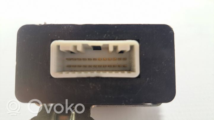 Toyota Avensis T250 Module d'éclairage LCM 8996005030