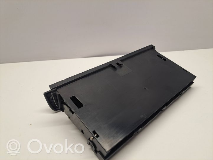 Audi A4 S4 B7 8E 8H Dashboard storage box/compartment 8H0857058F