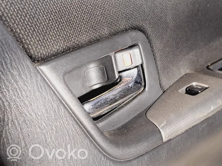 Toyota Corolla Verso E121 Portiera posteriore 