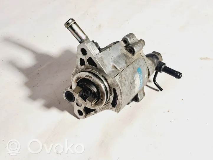 Toyota Corolla Verso E121 Alipainepumppu 2930027010